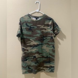Camo short sleeve T-shirt dress